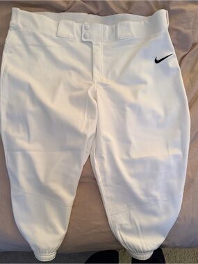 NWT Nike Team Women’s Softball Pants White XL AV6718-100